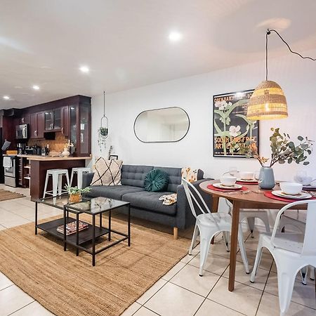 Basement Suite With Private Patio In Davenport Toronto Exterior photo